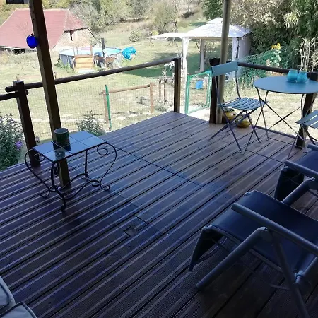 No5 D'hotes & Glamping Frühstückspension Savignac-Lédrier